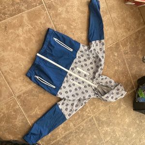 Gray & blue skull windbreaker